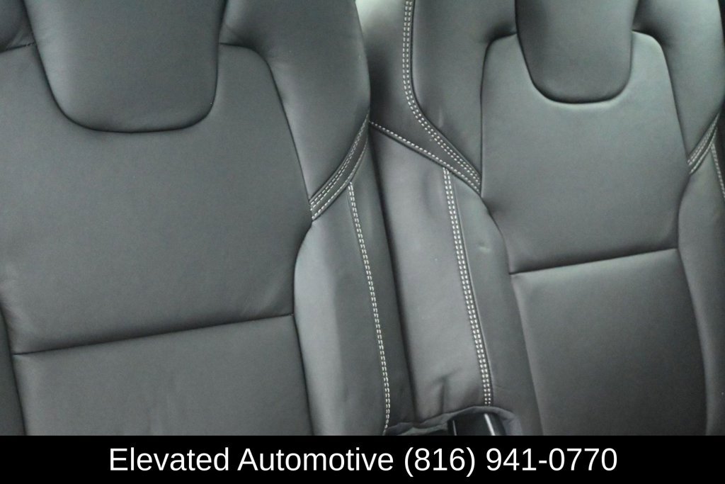 Used 2017 Volvo XC90 T6 Momentum w/ Vision Package AWD/4WD image 15