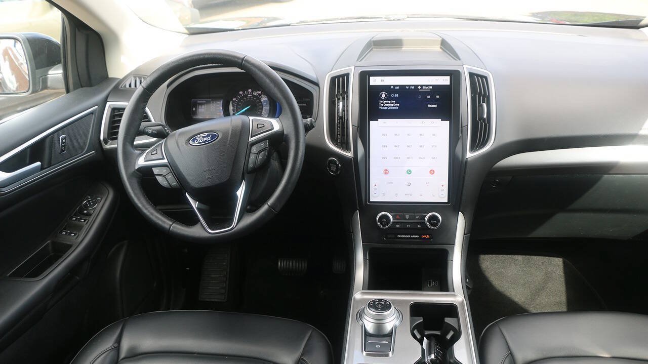 Used 2024 Ford Edge SEL w/ Convenience Package AWD/4WD image 17
