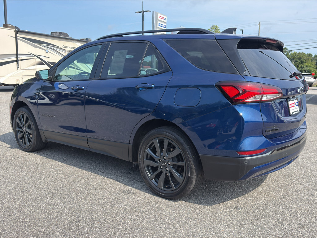 Used 2023 Chevrolet Equinox RS AWD/4WD image 7