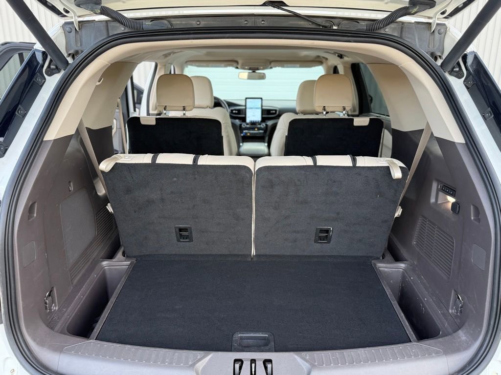 Used 2022 Ford Explorer Platinum w/ Equipment Group 601A image 48