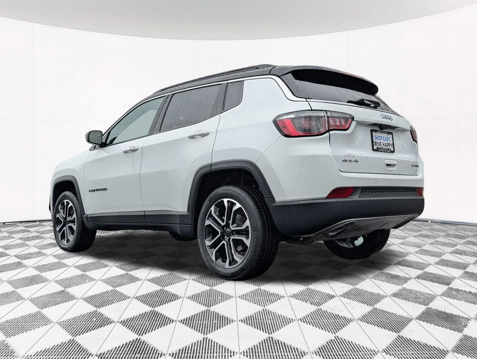 Used 2023 Jeep Compass Limited w/ Sun and Sound Group AWD/4WD image 12