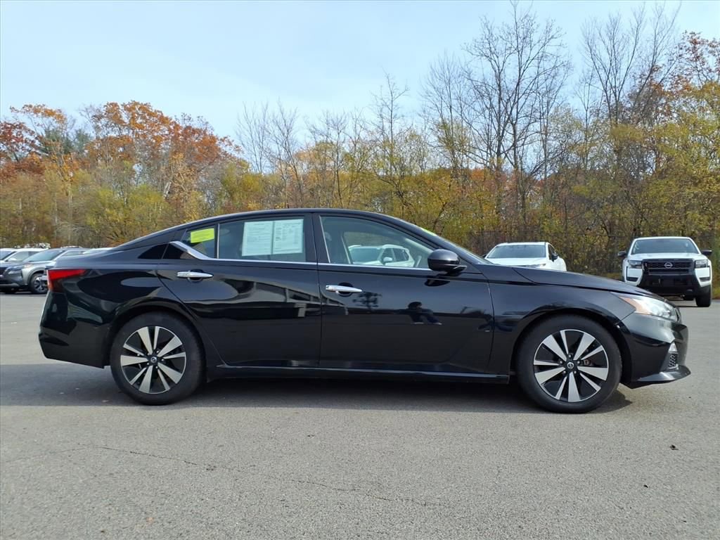 Used 2022 Nissan Altima 2.5 SV image 4
