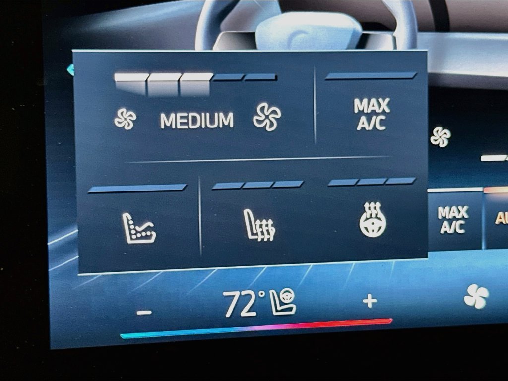 New 2027 BMW X1 xDrive28i AWD/4WD image 19