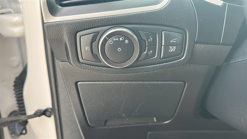 Used 2019 Ford Edge SEL w/ Equipment Group 201A FWD image 20