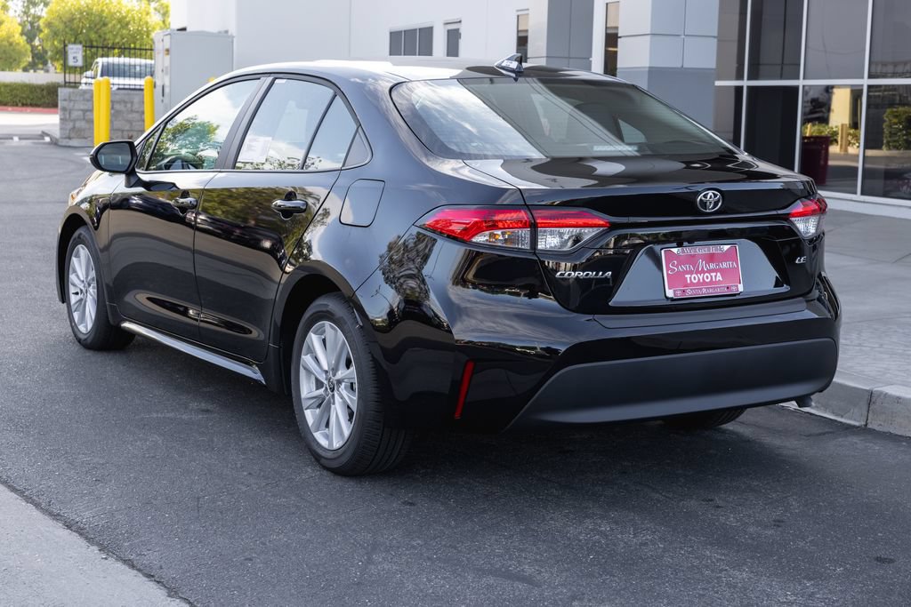 New 2026 Toyota Corolla LE FWD image 6