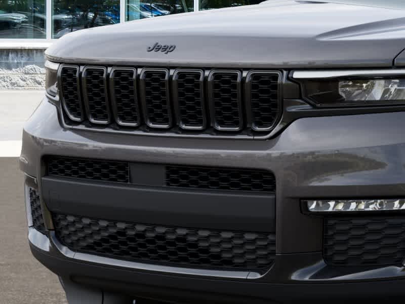 New 2025 Jeep Grand Cherokee L Limited AWD/4WD image 11