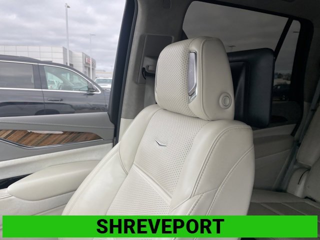 Used 2024 Cadillac Escalade Sport Platinum image 9