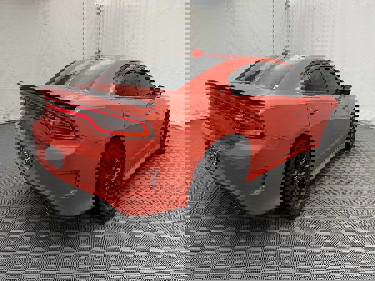 Used 2021 Dodge Charger R/T w/ Blacktop Package image 4