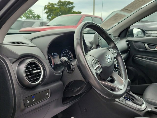 Used 2018 Hyundai Kona Limited image 8