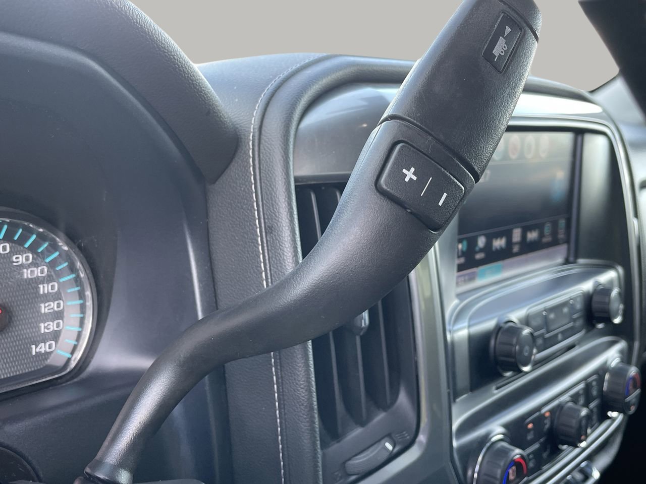 Used 2018 Chevrolet Silverado 2500 LTZ w/ Duramax Plus Package image 26