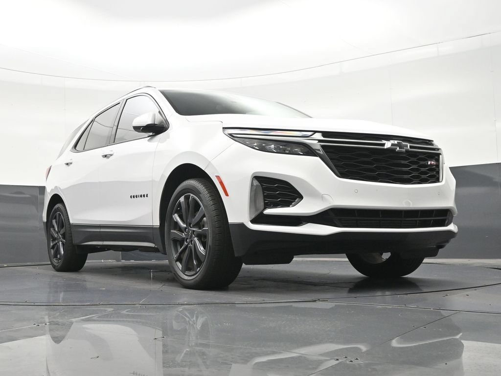 Used 2023 Chevrolet Equinox RS FWD image 29