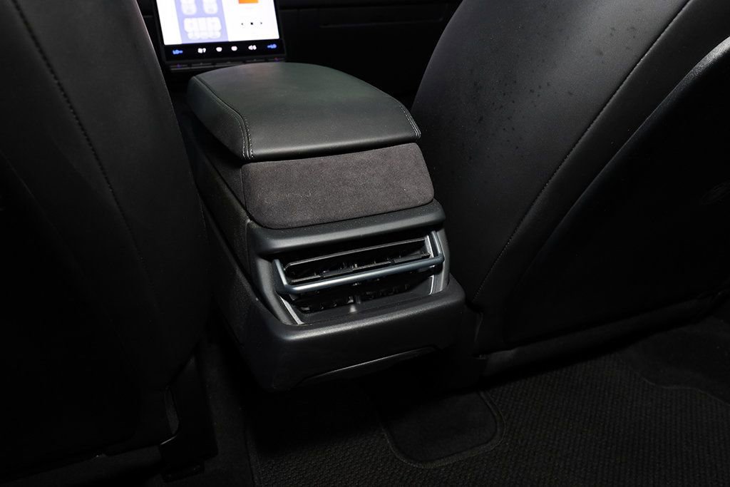 Used 2023 Fisker Ocean One AWD/4WD image 22