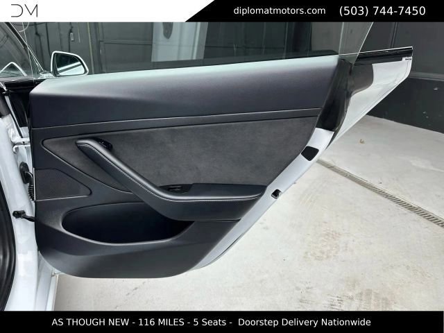 Used 2020 Tesla Model 3 Standard Range Plus RWD image 26