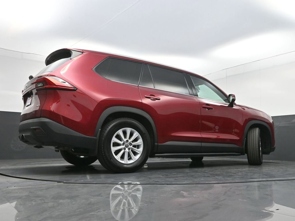 Used 2024 Toyota Grand Highlander XLE image 30