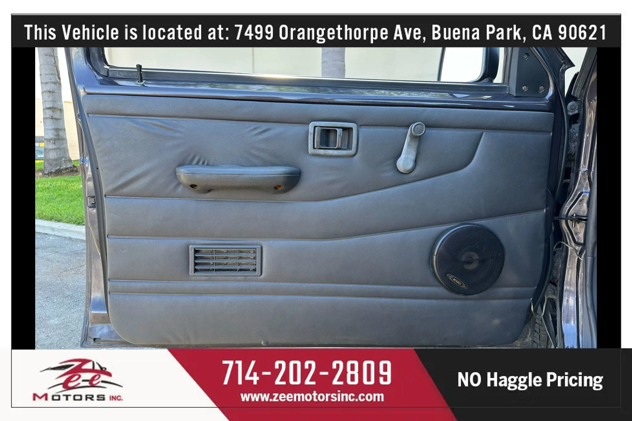 Used 1995 Nissan Pickup 2WD Regular Cab image 26