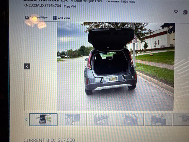 Used 2025 Kia Soul LX w/ LX Technology Package FWD image 39