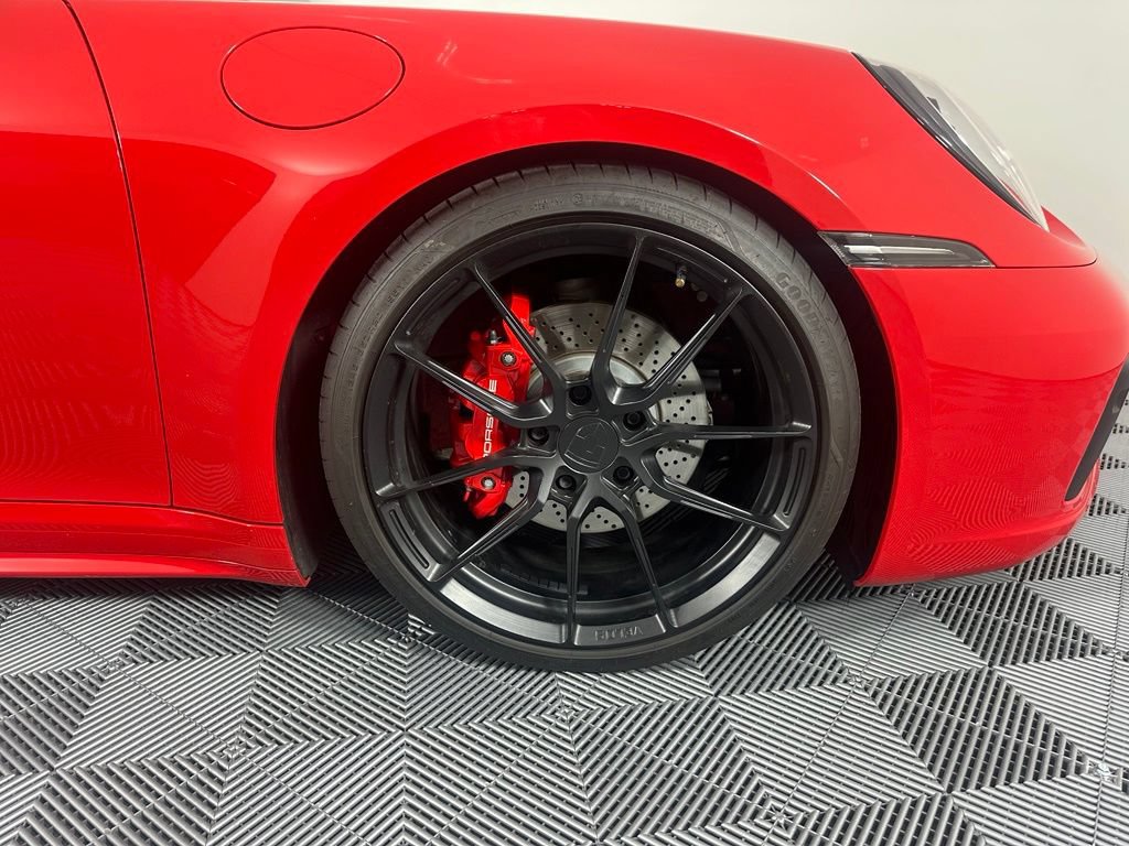 Used 2024 Porsche 911 Targa 4 AWD/4WD image 18