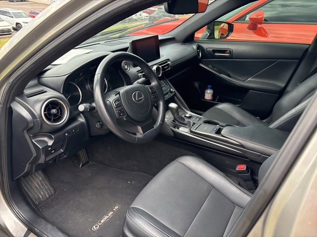 Used 2022 Lexus IS 300 w/ Premium Package image 9