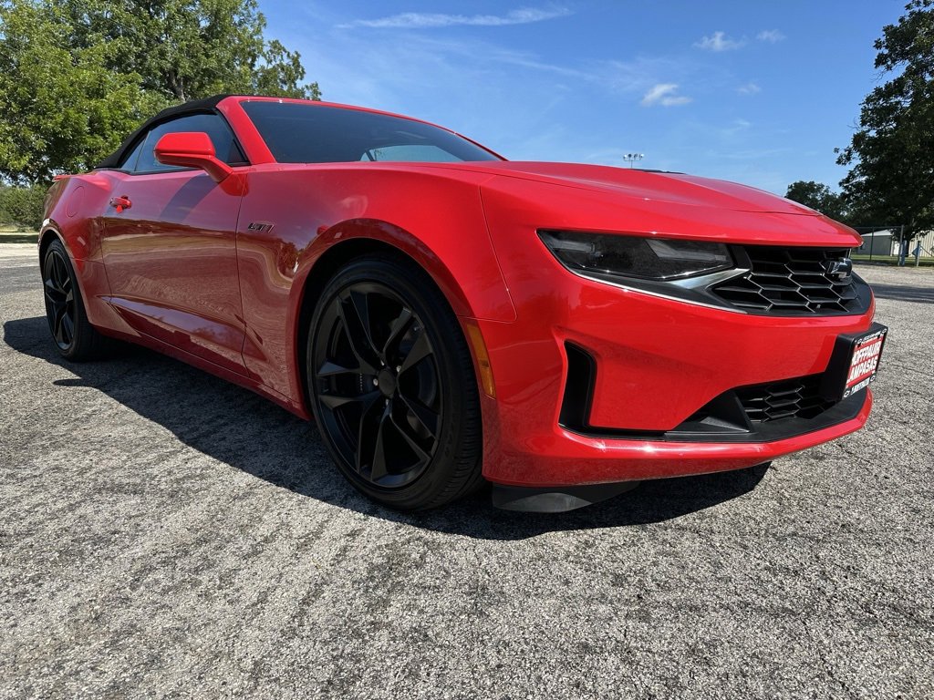 Used 2023 Chevrolet Camaro LT image 5