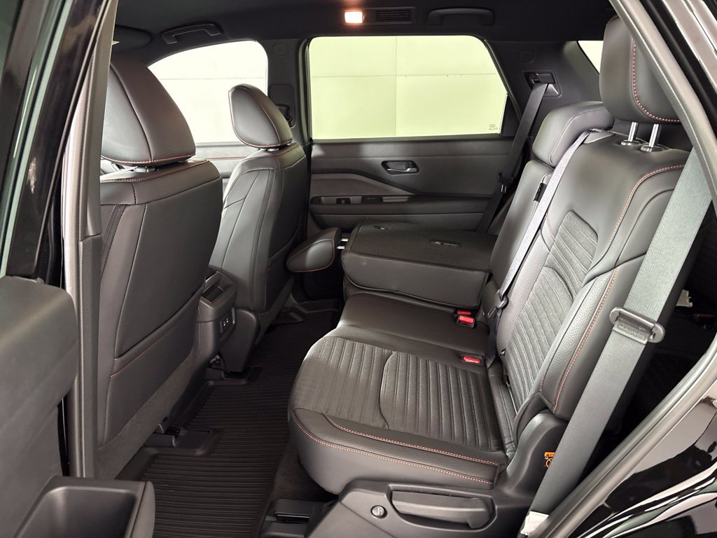 New 2026 Nissan Pathfinder Rock Creek AWD/4WD image 27
