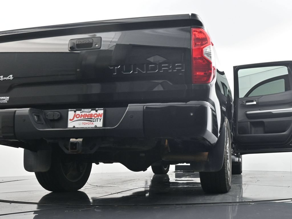 Used 2019 Toyota Tundra Limited w/ Limited Premium Package AWD/4WD image 40
