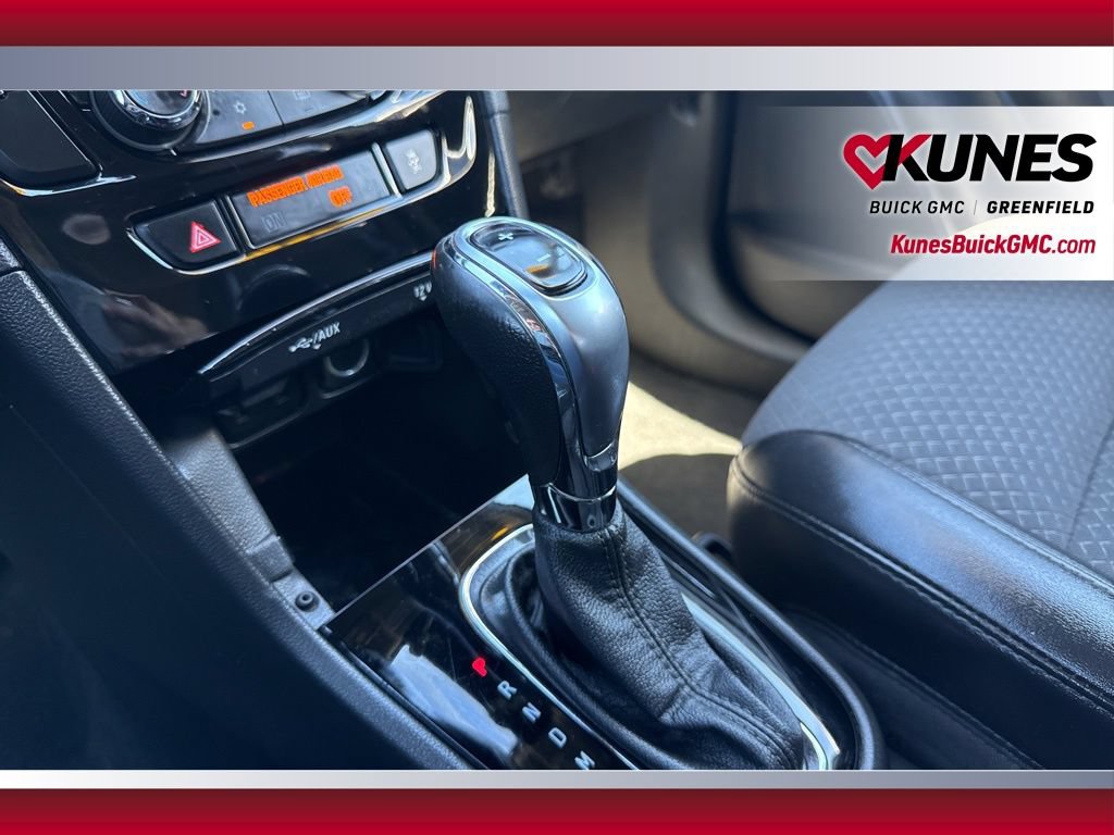 Used 2020 Buick Encore Preferred FWD image 25