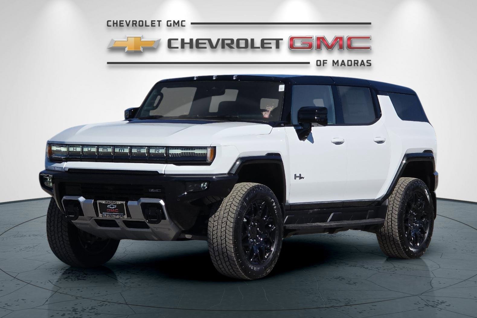 New 2026 GMC Hummer EV SUV w/ LPO, Sport Package image 7