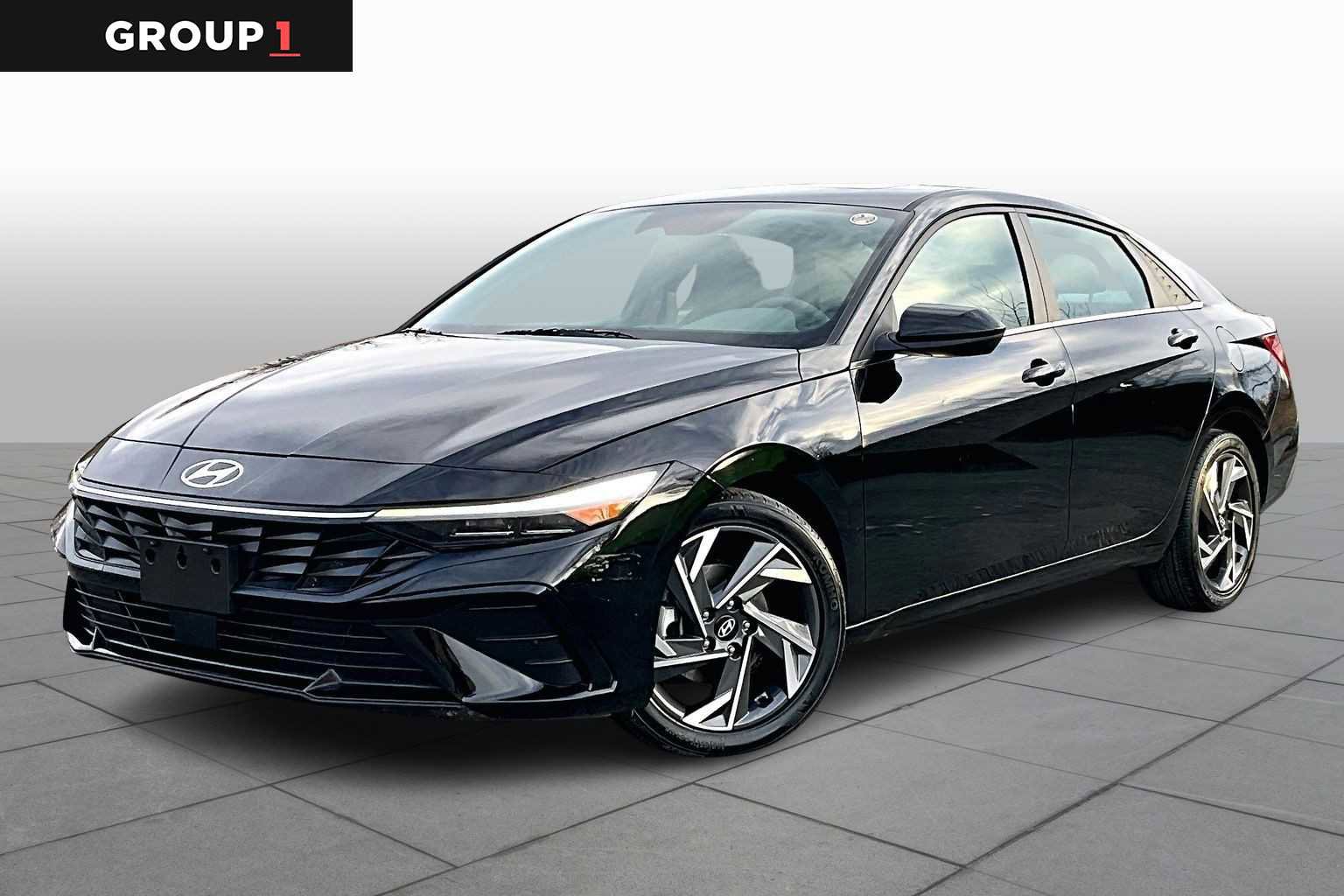 Used 2024 Hyundai Elantra SEL w/ Convenience Package image 1