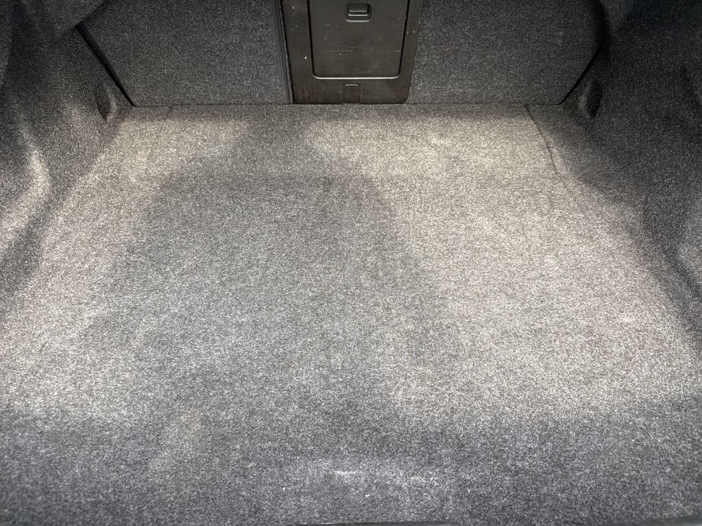 Used 2024 Volvo S60 B5 Core FWD image 14