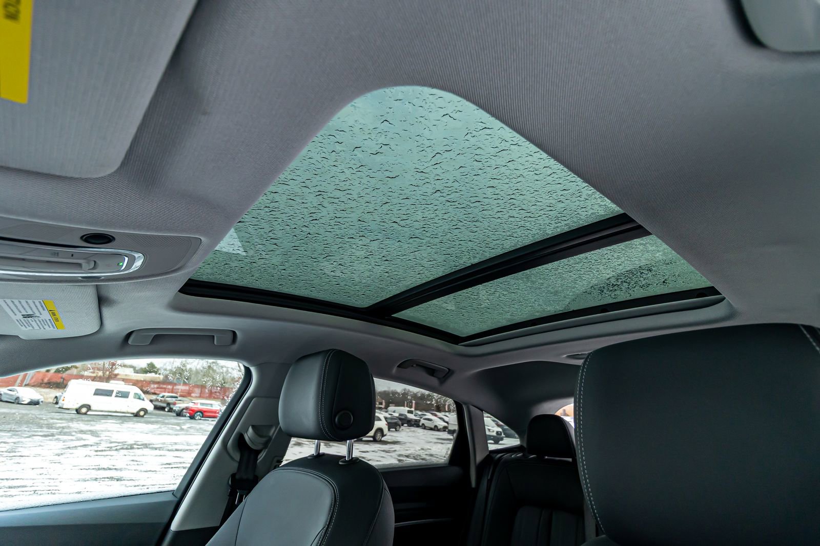 Used 2021 Audi e-tron Premium Plus w/ Premium Plus Package image 15