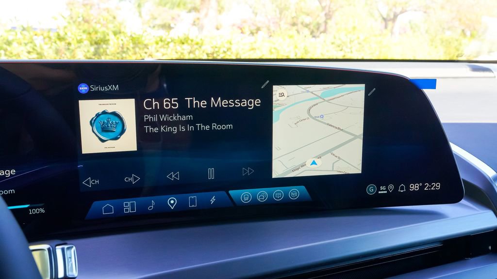 New 2026 Cadillac Vistiq Sport image 19