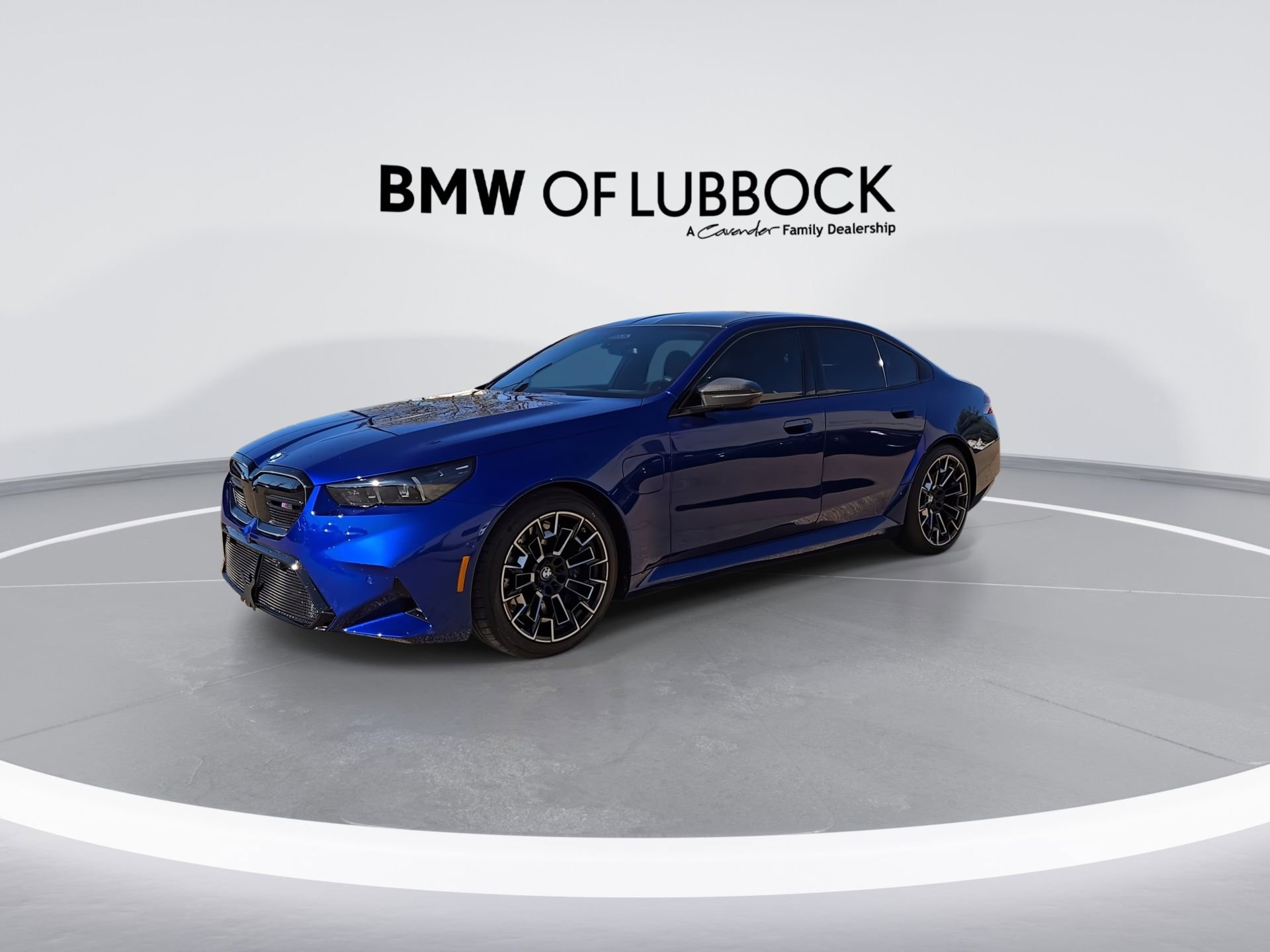 Used 2026 BMW M5 w/ Carbon Package image 4