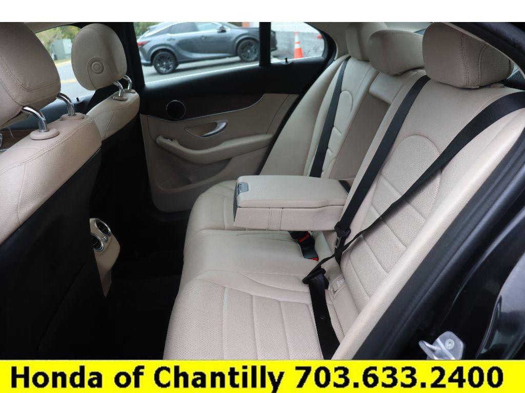 Used 2020 Mercedes-Benz C 300 4MATIC Sedan image 23