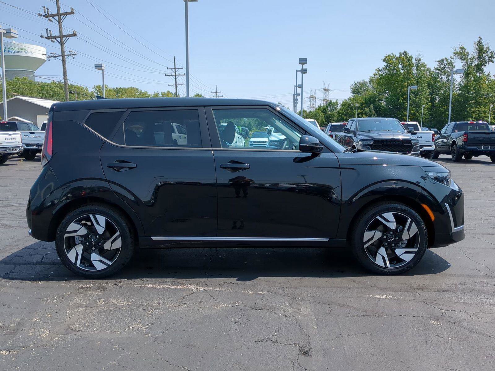 Used 2025 Kia Soul GT-Line image 7