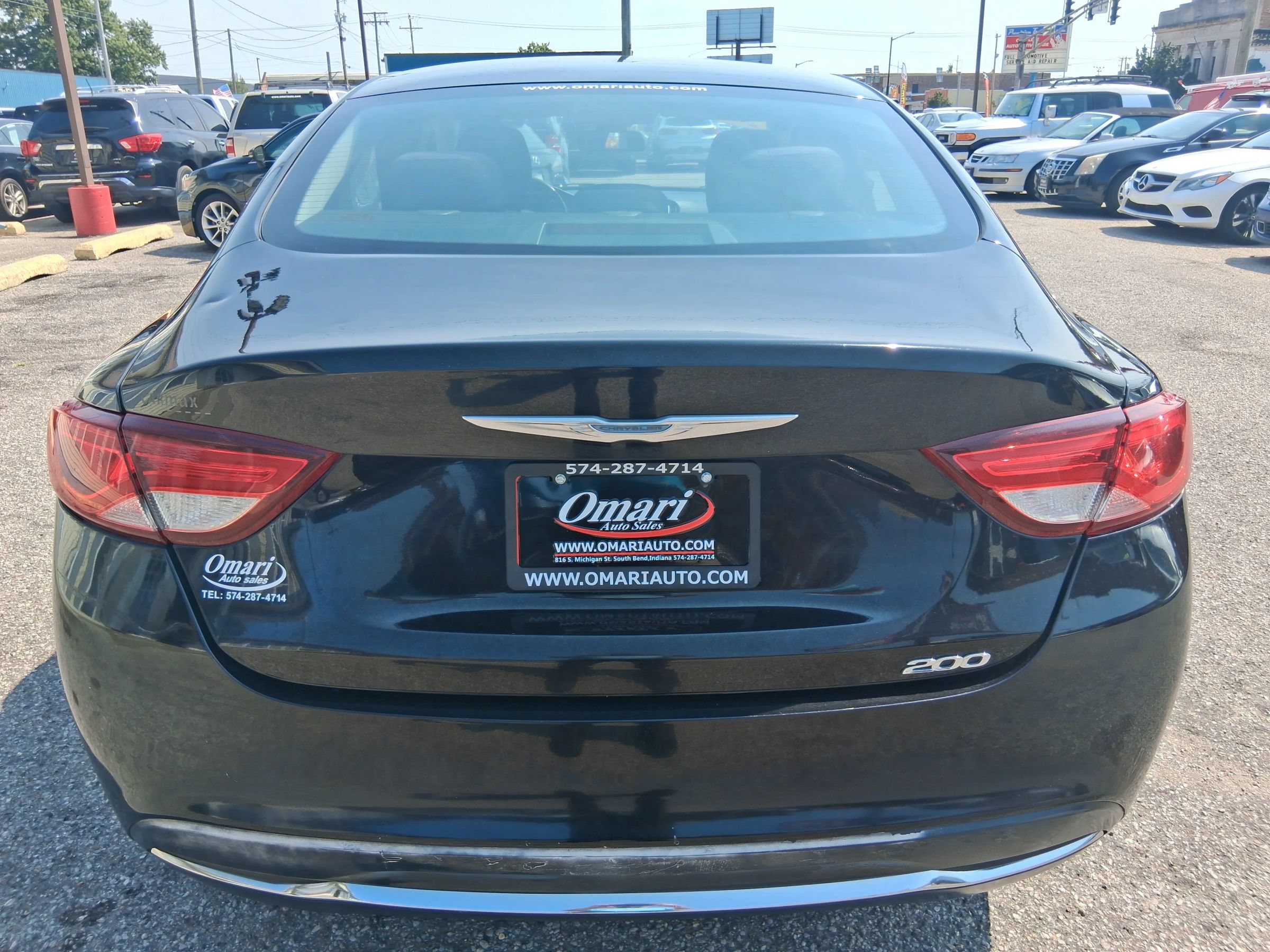 Used 2015 Chrysler 200 Limited FWD image 8