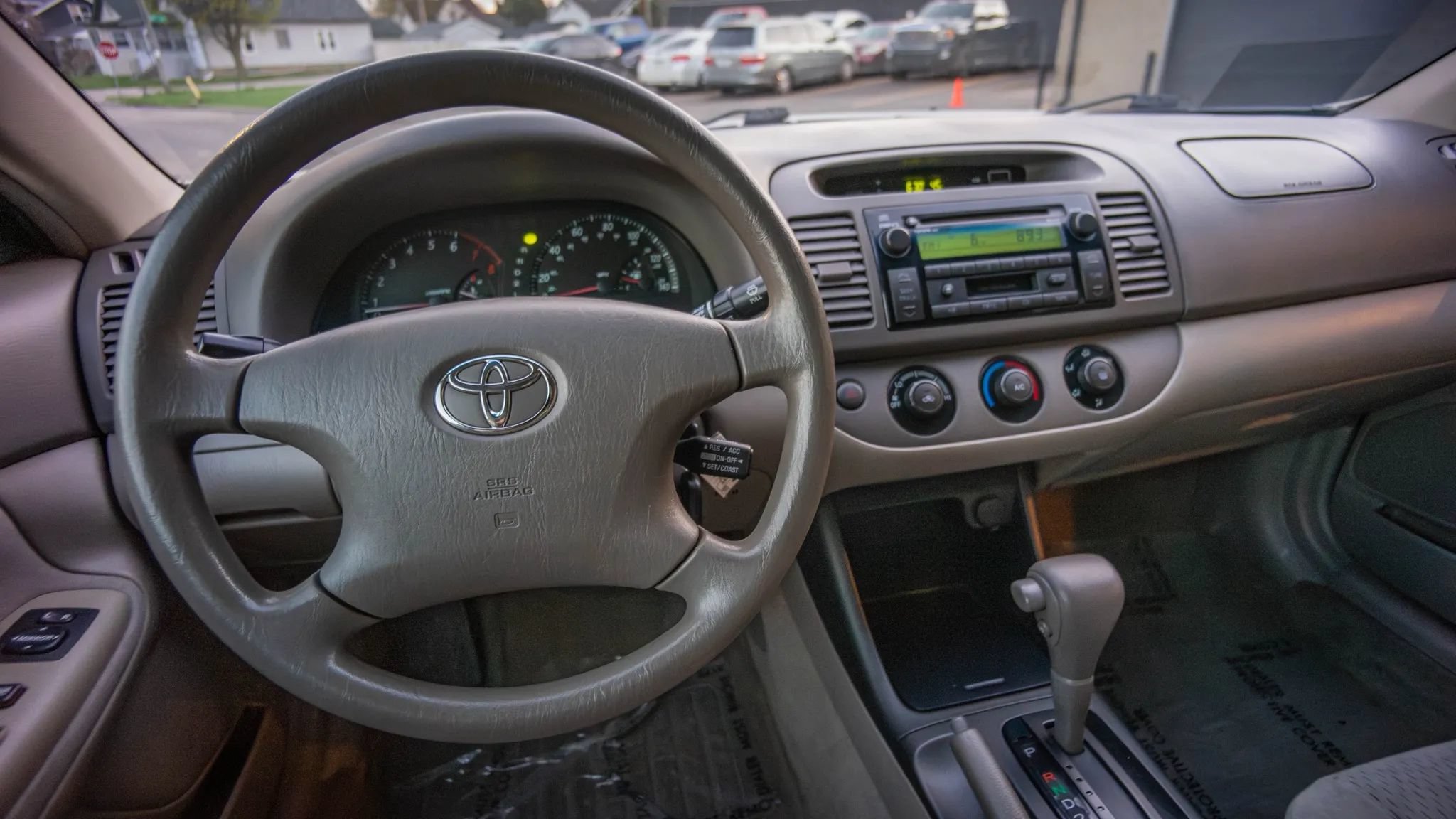 Used 2004 Toyota Camry LE w/ Fleet Convenience Pkg FWD image 16