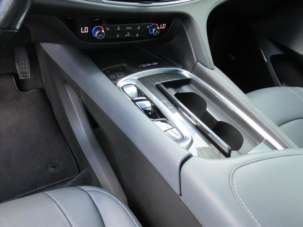 Used 2023 Buick Enclave Essence w/ Experience Buick Package FWD image 19