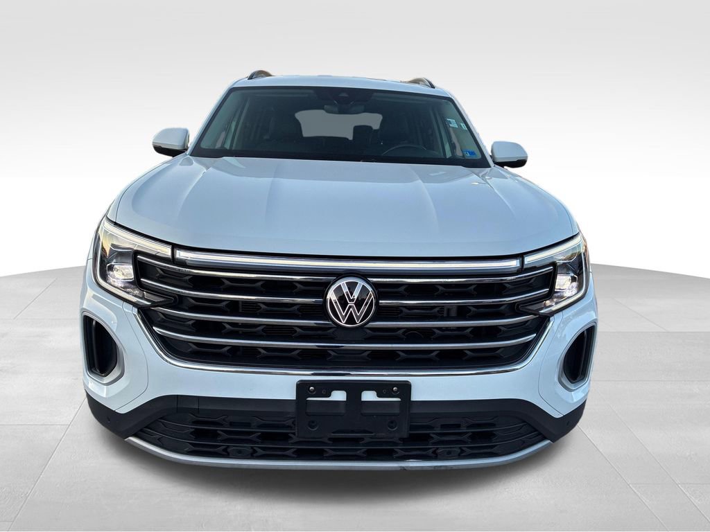 Used 2024 Volkswagen Atlas SE AWD/4WD image 8
