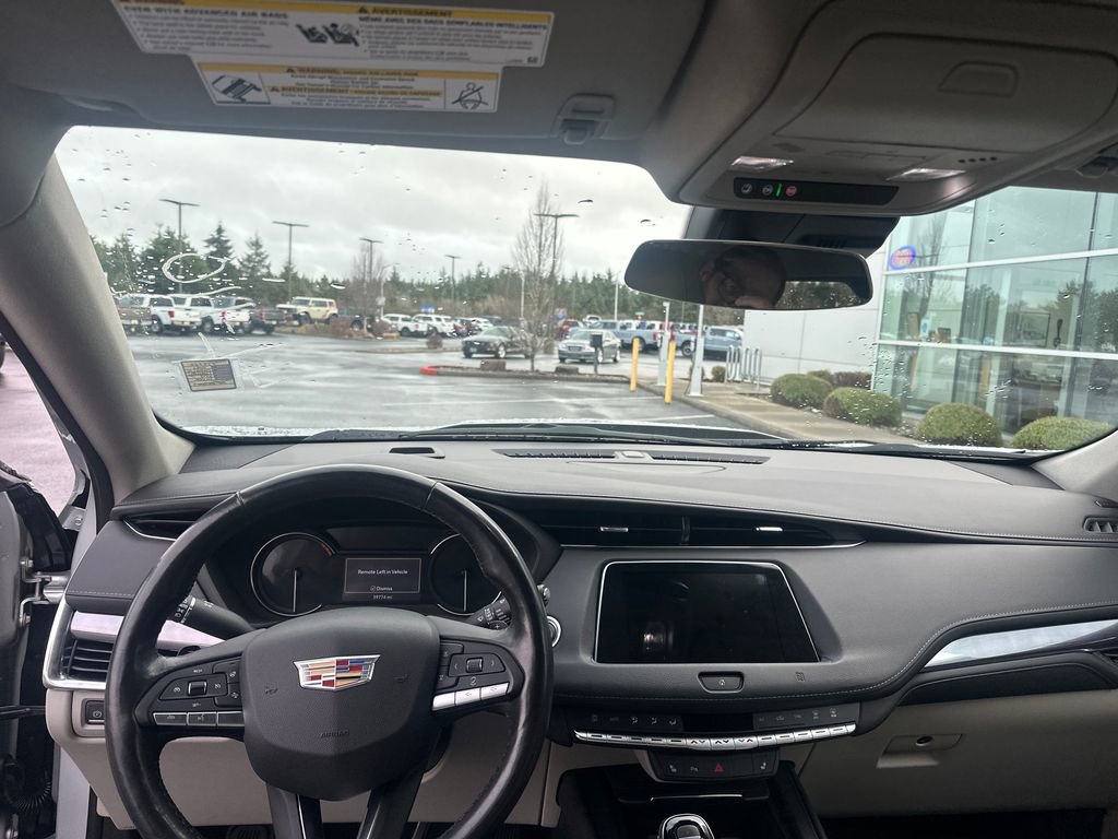 Used 2021 Cadillac XT4 Luxury image 12