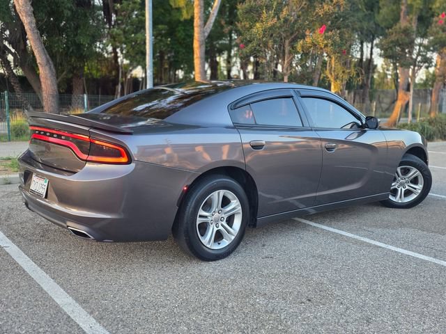 Used 2017 Dodge Charger SE RWD image 10
