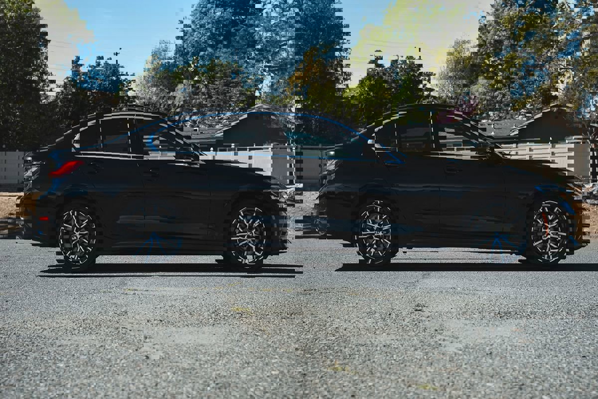 Used 2019 BMW 330i Sedan w/ Convenience Package image 12