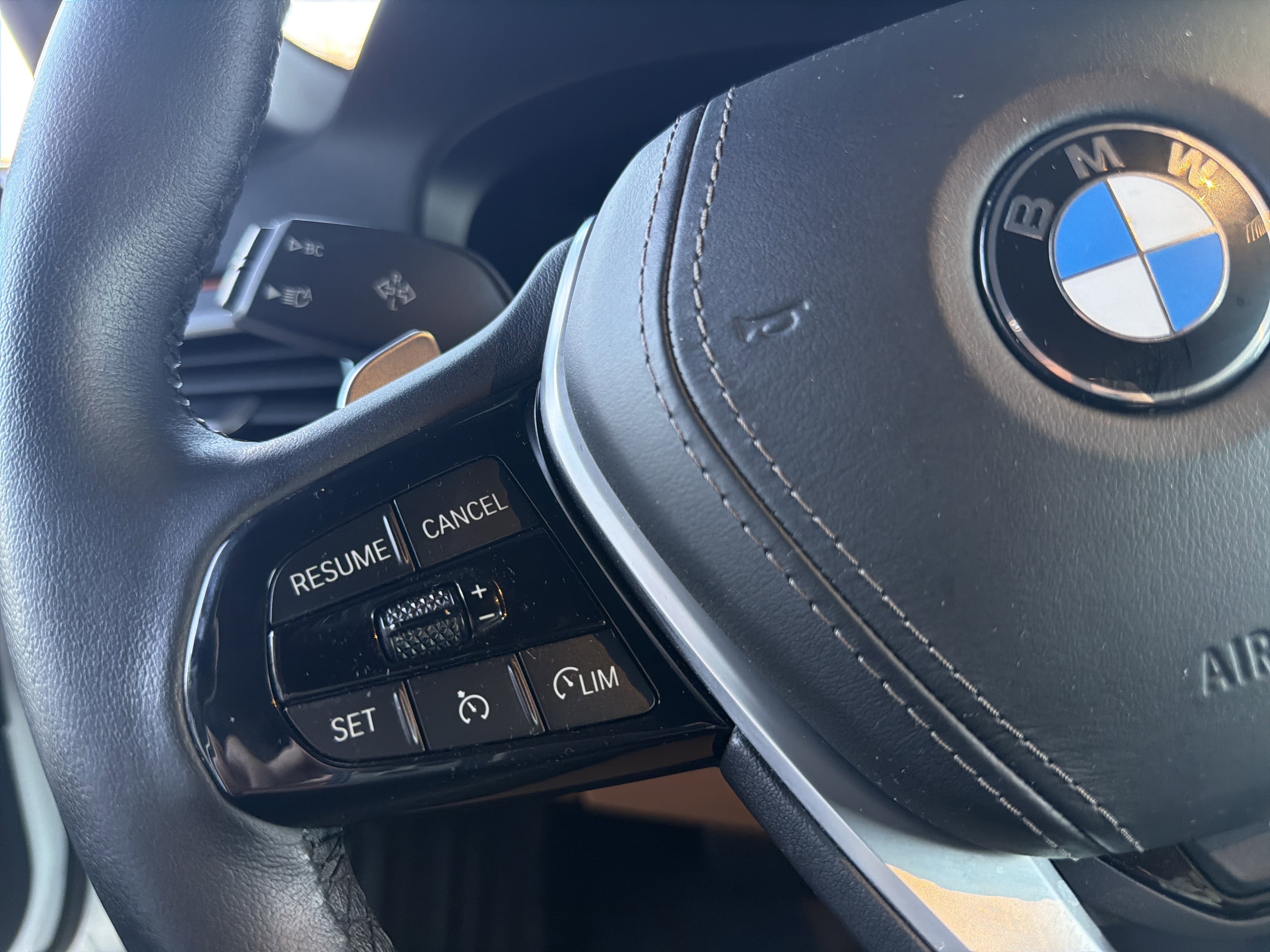 Certified 2023 BMW 540i w/ Premium Package image 52