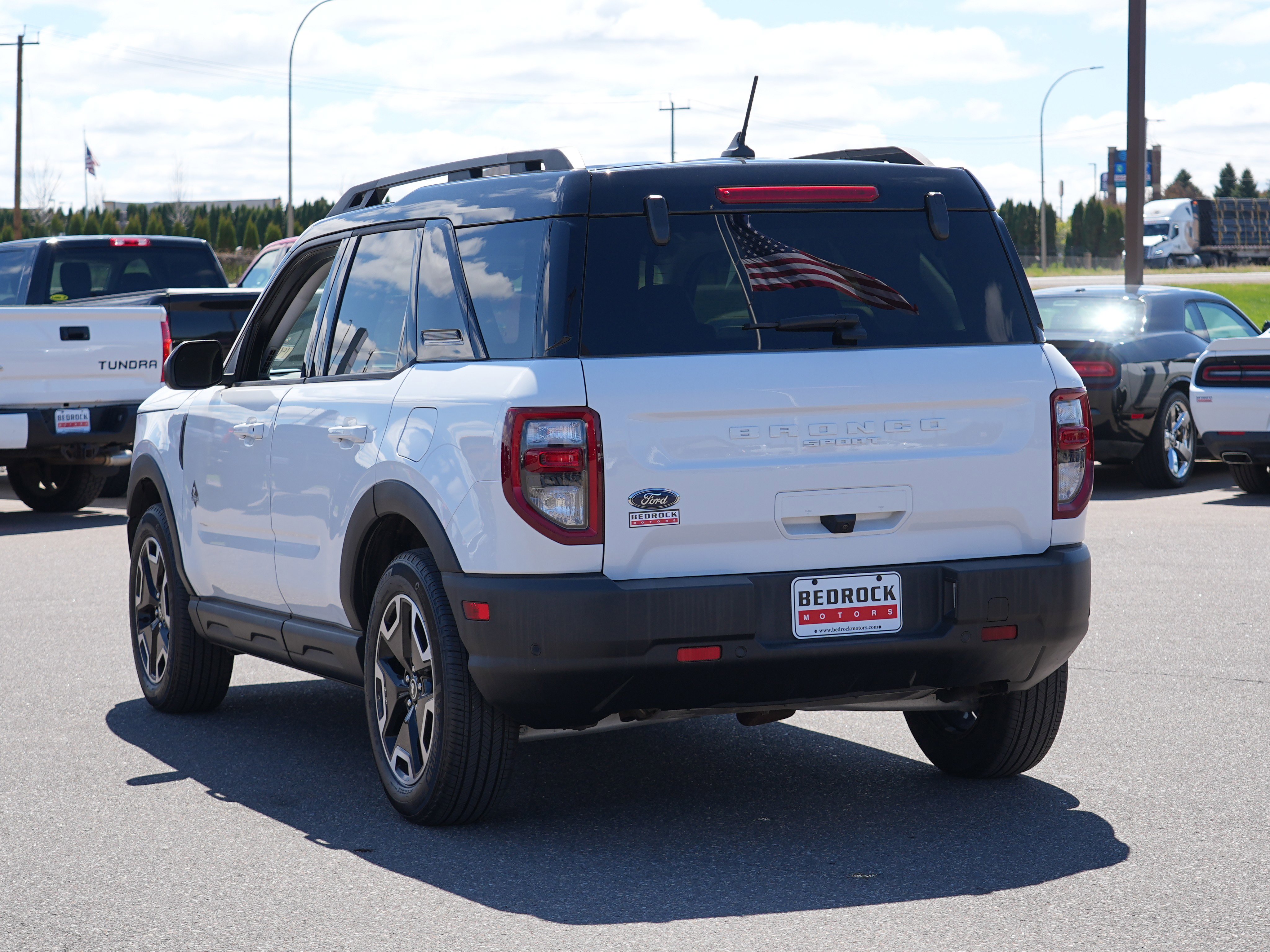 Used 2024 Ford Bronco Sport Outer Banks w/ Tech Package AWD/4WD image 5