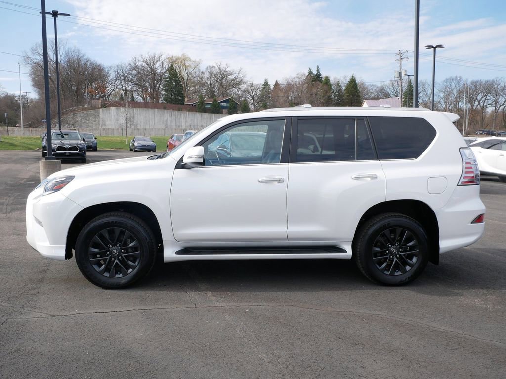 Certified 2023 Lexus GX 460 Premium w/ Premium Package AWD/4WD image 3