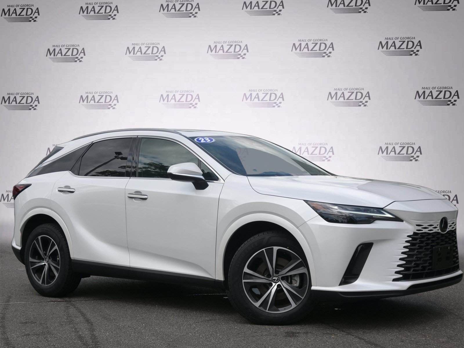 Used 2023 Lexus RX 350 Premium w/ Accessory Package AWD/4WD image 2