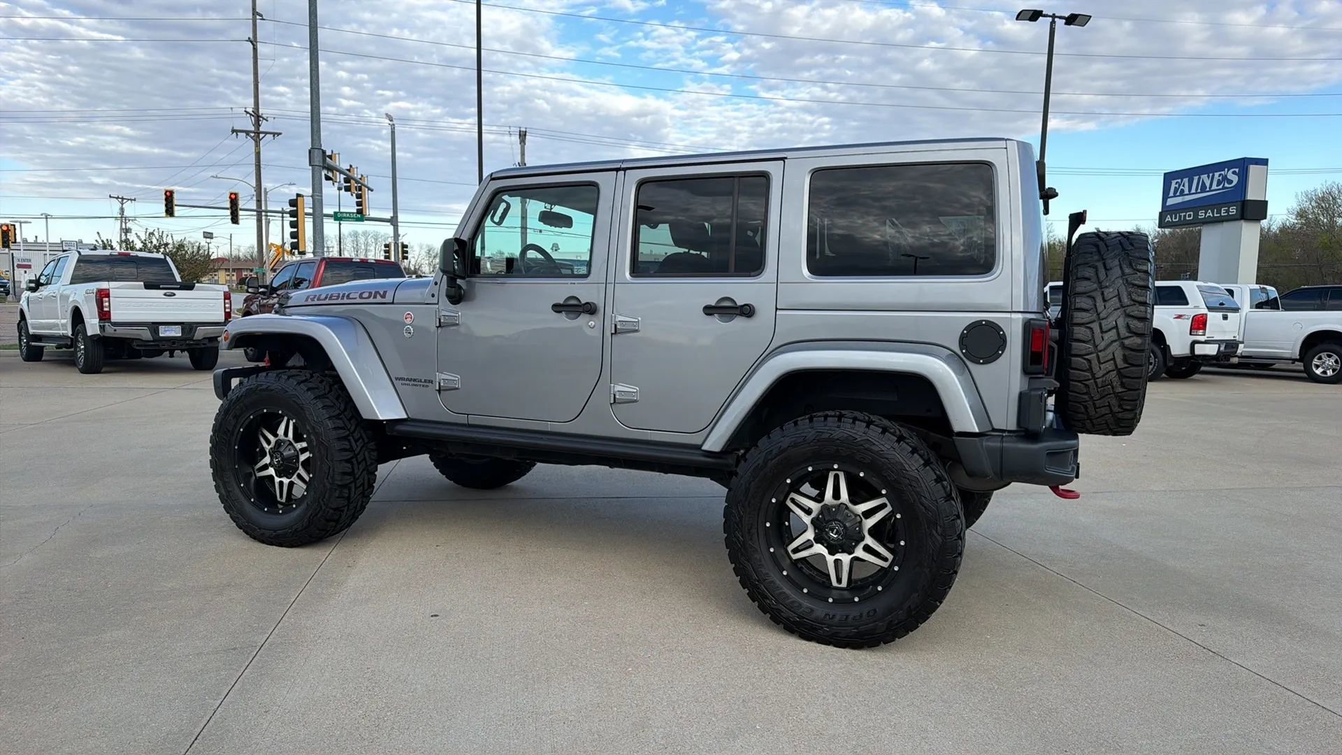 Used 2016 Jeep Wrangler Unlimited Rubicon image 11