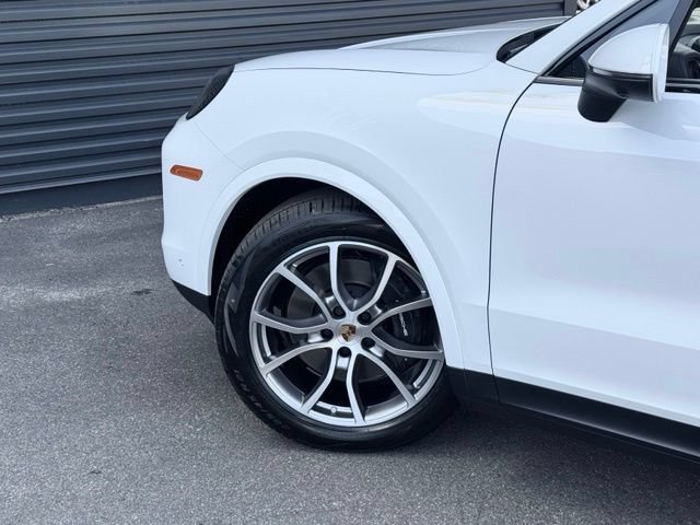 New 2026 Porsche Cayenne AWD/4WD image 12