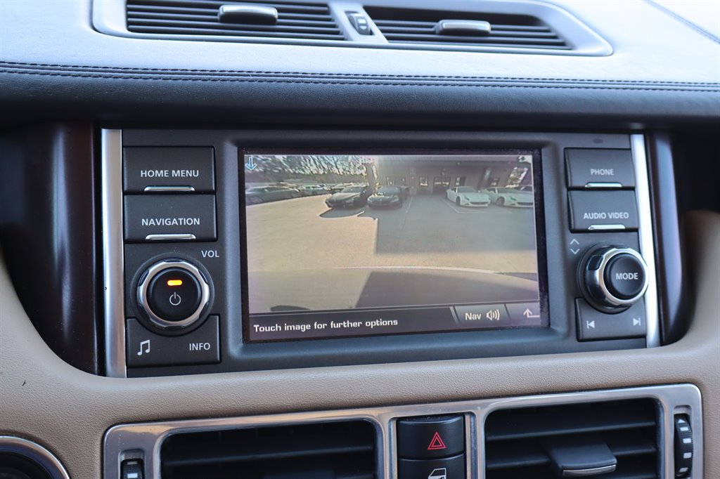 Used 2011 Land Rover Range Rover HSE LUX AWD/4WD image 23