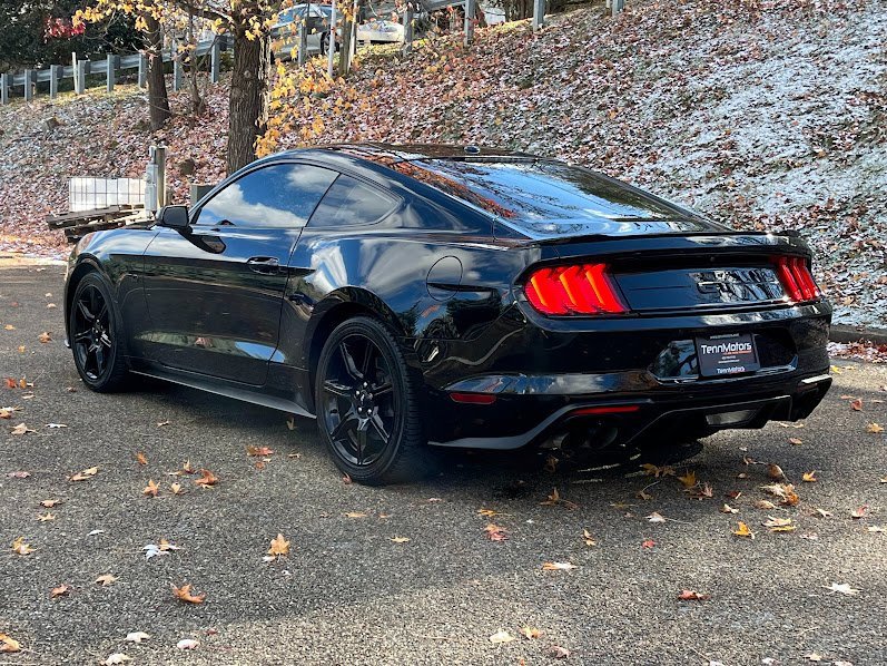 Used 2019 Ford Mustang GT Premium w/ Equipment Group 401A image 23