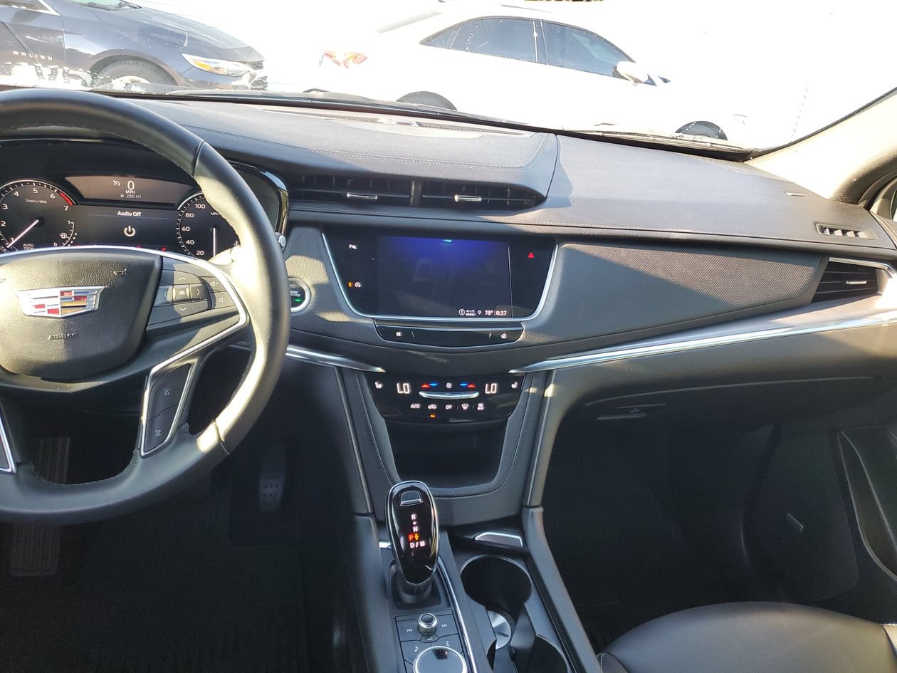 Used 2023 Cadillac XT5 Luxury FWD image 13